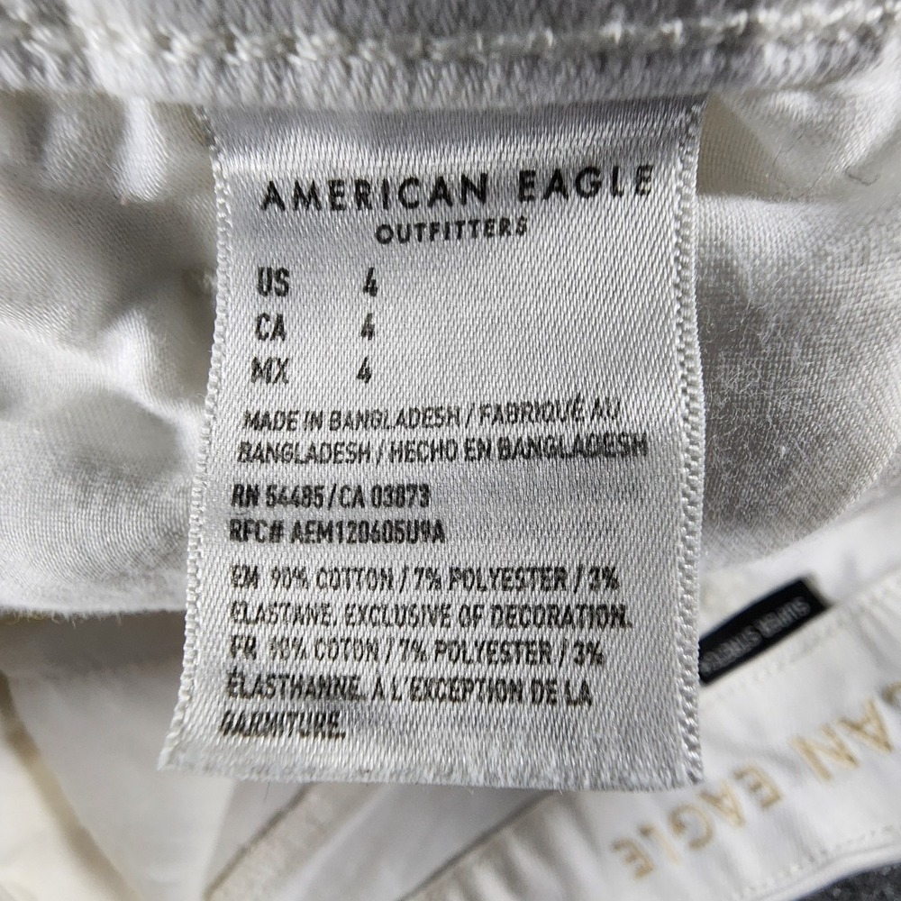 American Eagle Outfitters Women's White‎ Curvy Hi-Rise Shorts Size 4 Distressed - Picture 6 of 10